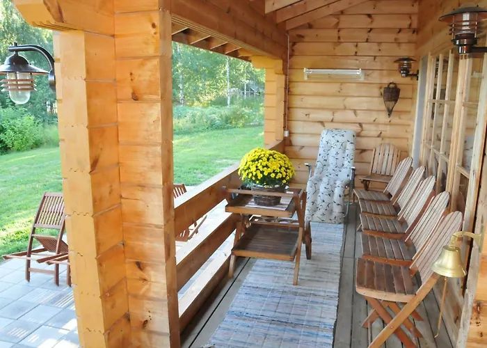 Suvaksen Helmi Villa